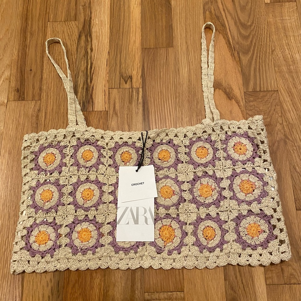 Zara crochet flower top